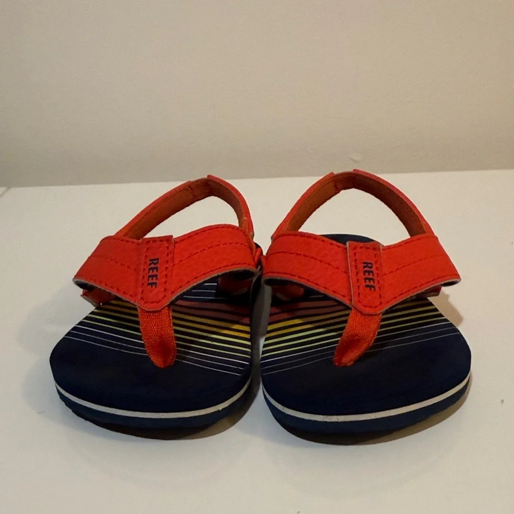 Reef Kids (Baby) Ahi Sandals with Red Straps and Blue Soles Size 6